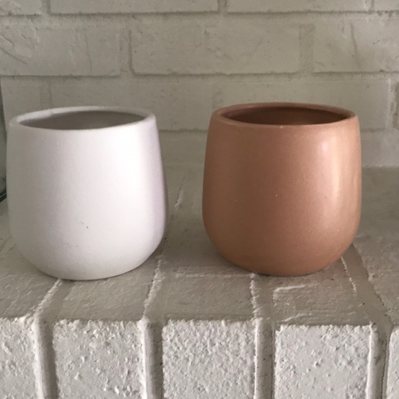 Set of 2 Planters New - Picture 9 of 9